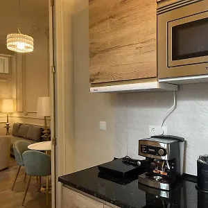 Loles De Cisneros Catedral Appartement